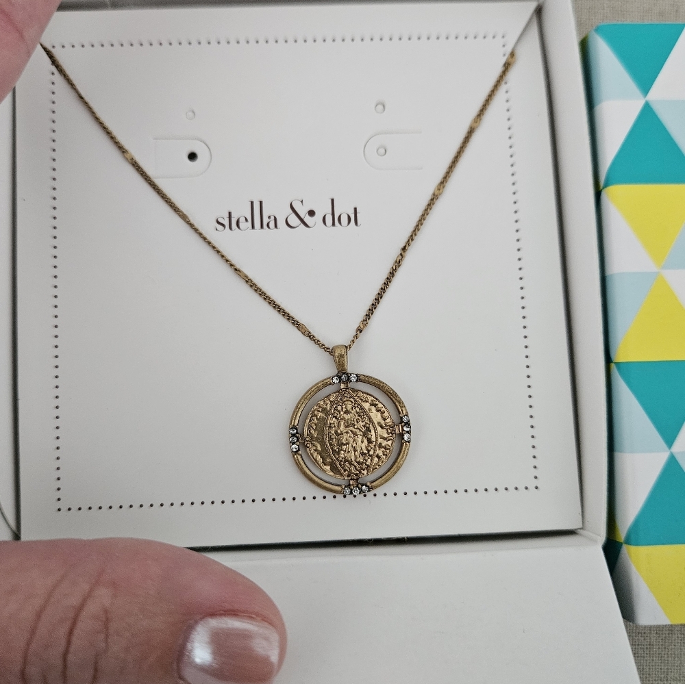 S&D Julia Coin Necklace